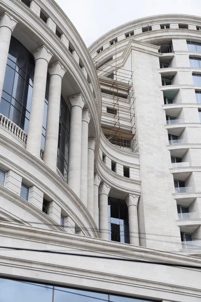 աբովյան հասցեում կառուցվող հյուրանոցի կառուցապատման հիմնական մասն իրականացվում է rg construction ի կողմից